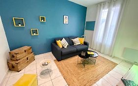Joli Appartement Spacieux A 3 Min A Pied De La Mer